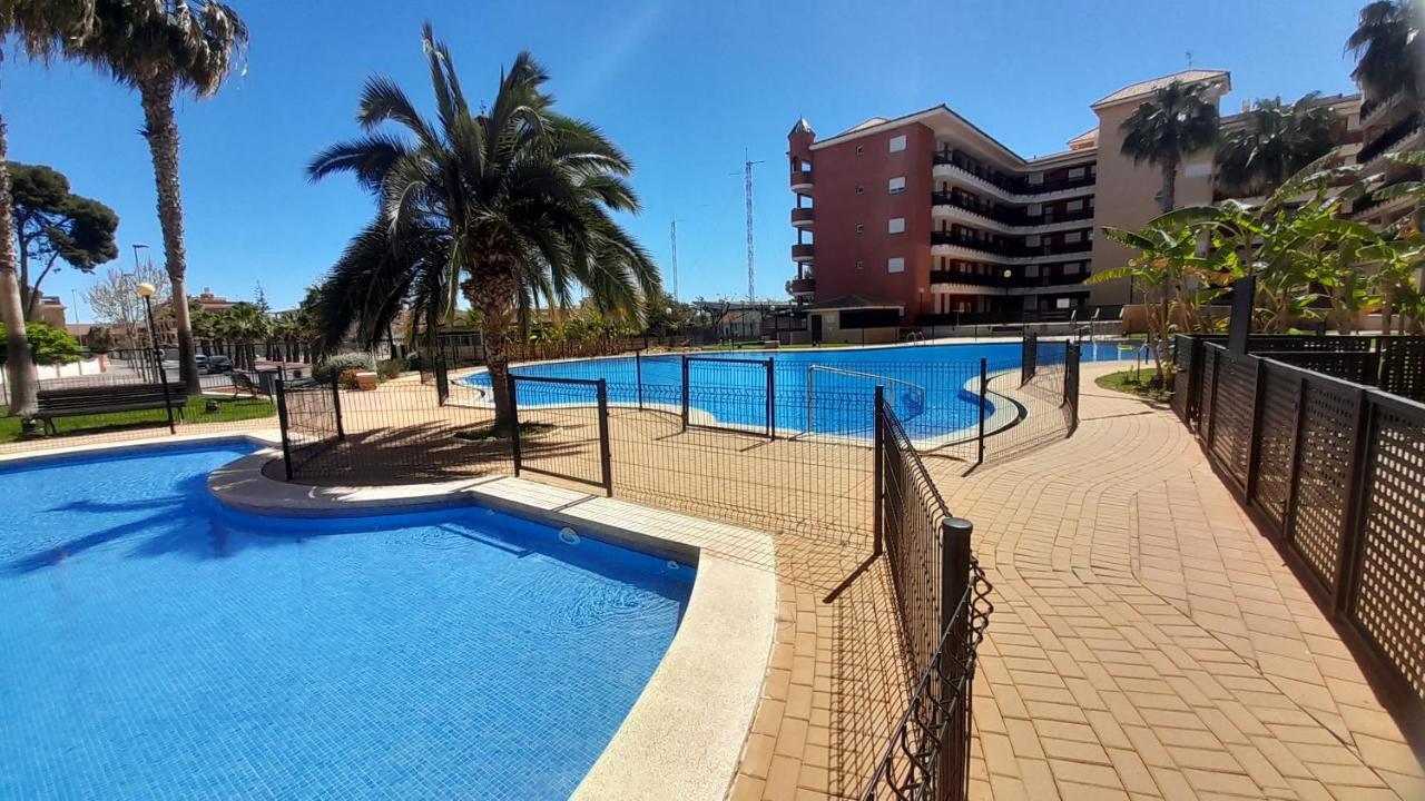 El Faro De Canet Канет-де-Беренгер Экстерьер фото